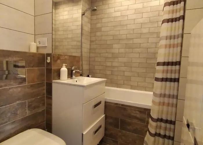 Sadyba Apartment Warsaw شقة