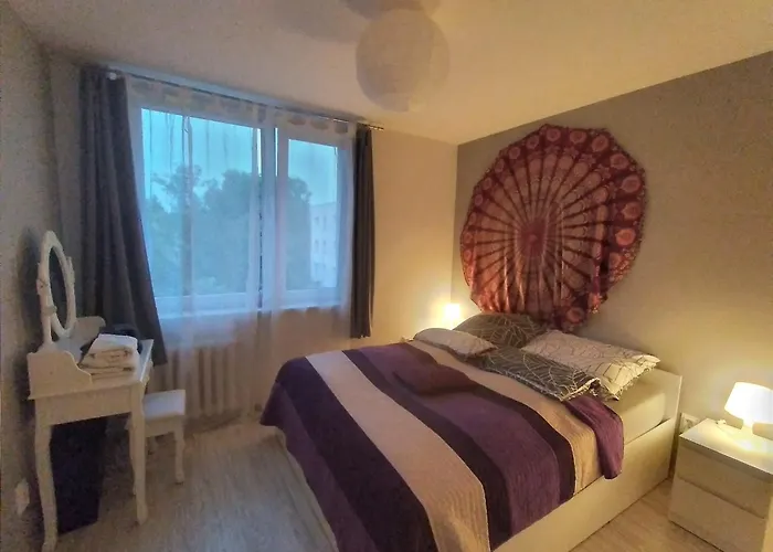 شقة Sadyba Apartment Warsaw *